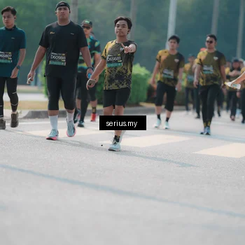 Runner Photo 6451407