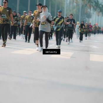 Runner Photo 6451426