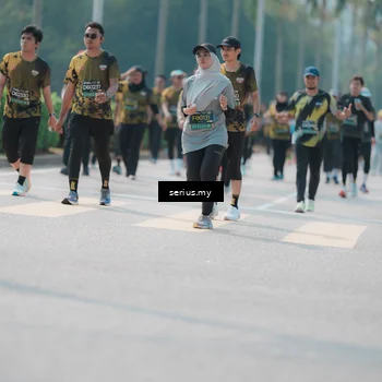 Runner Photo 6451430