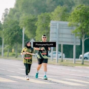 Runner Photo 6451433