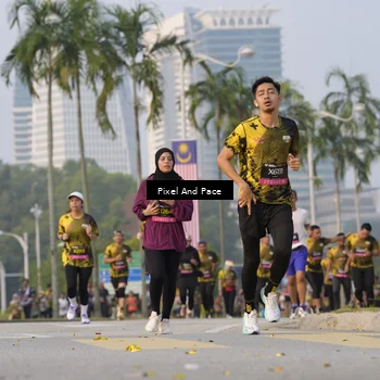 Runner Photo 6451440