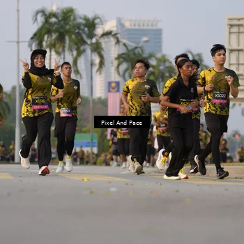 Runner Photo 6451448