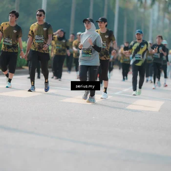 Runner Photo 6451453