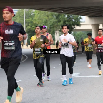 Runner Photo 6451454