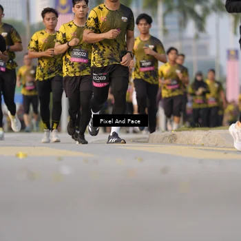 Runner Photo 6451469