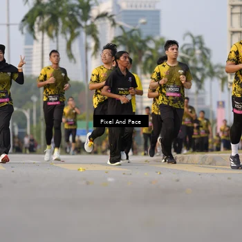 Runner Photo 6451470
