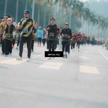 Runner Photo 6451471