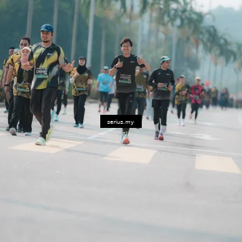 Runner Photo 6451472