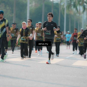 Runner Photo 6451490