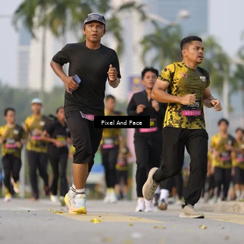 Runner Photo 6451497