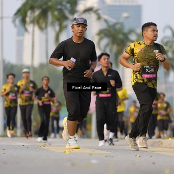 Runner Photo 6451498