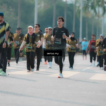Runner Photo 6451499