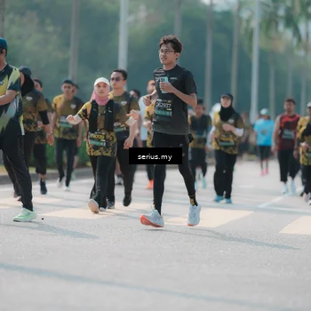 Runner Photo 6451501