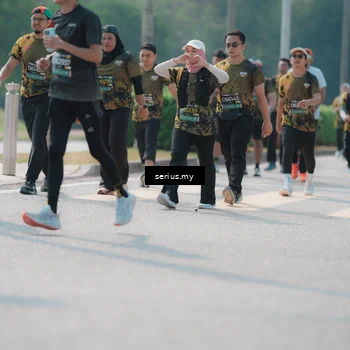 Runner Photo 6451514
