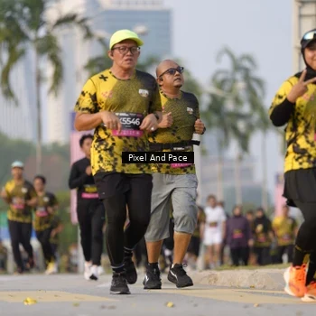 Runner Photo 6451517