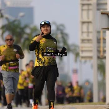 Runner Photo 6451530