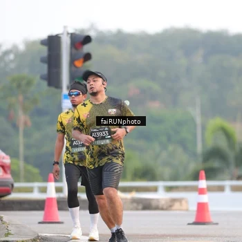 Runner Photo 6451533
