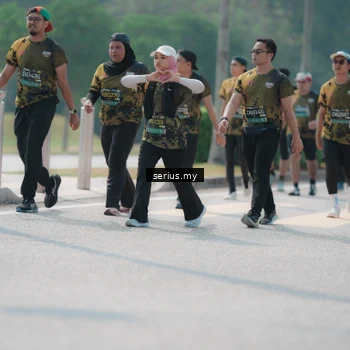 Runner Photo 6451537