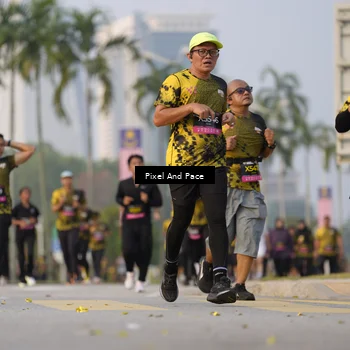 Runner Photo 6451552
