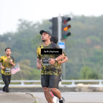 Runner Photo 6451571