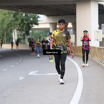 Runner Photo 6451581