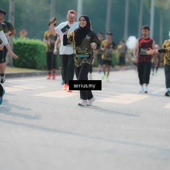 Runner Photo 6451582