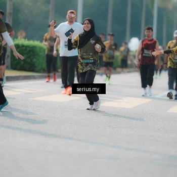 Runner Photo 6451583