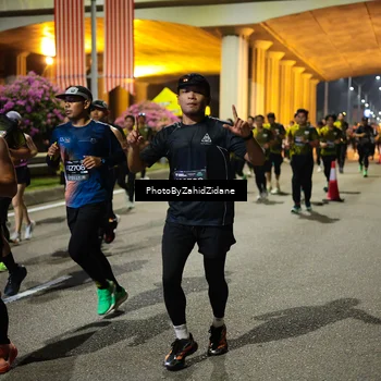 Runner Photo 6451586