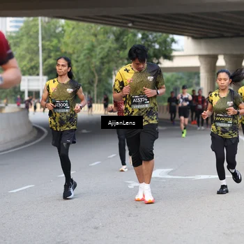 Runner Photo 6451594