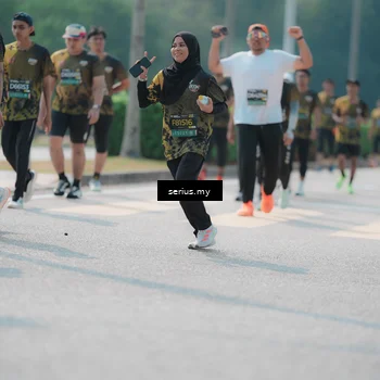 Runner Photo 6451595