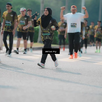 Runner Photo 6451601