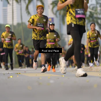 Runner Photo 6451615