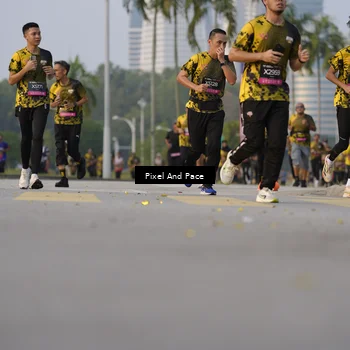 Runner Photo 6451622