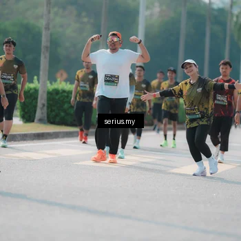 Runner Photo 6451635
