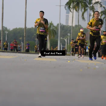 Runner Photo 6451644