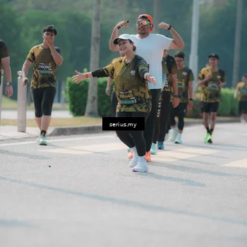 Runner Photo 6451653