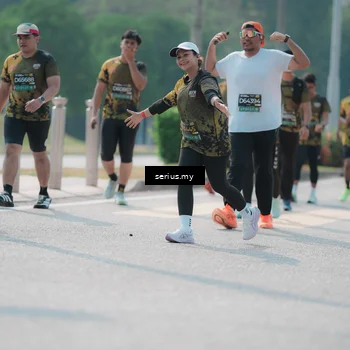 Runner Photo 6451654
