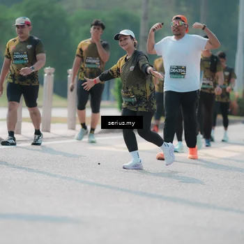Runner Photo 6451665