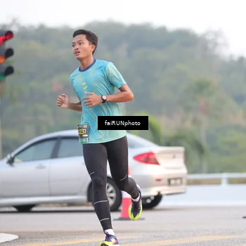 Runner Photo 6451670