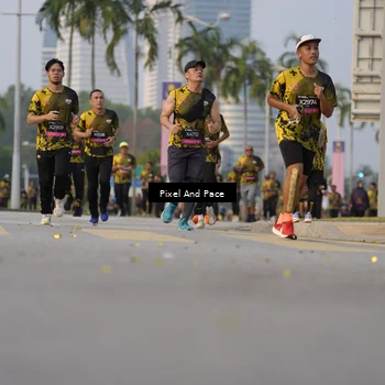 Runner Photo 6451673