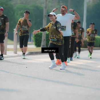 Runner Photo 6451677