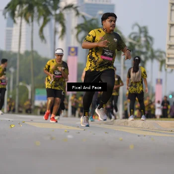 Runner Photo 6451681