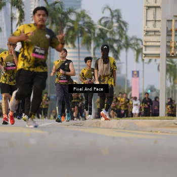 Runner Photo 6451687