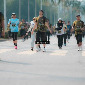 Runner Photo 6451694