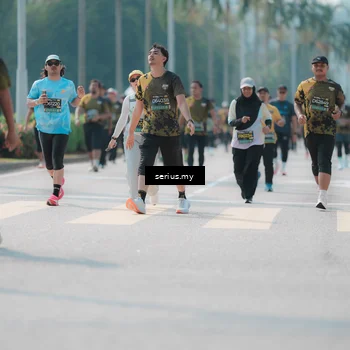 Runner Photo 6451701