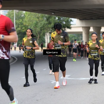 Runner Photo 6451707