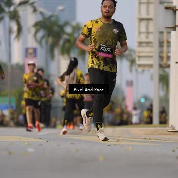 Runner Photo 6451708