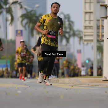 Runner Photo 6451716