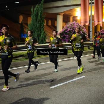 Runner Photo 6451719