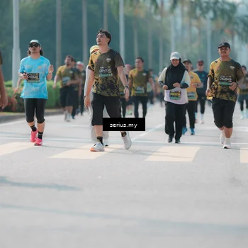 Runner Photo 6451728
